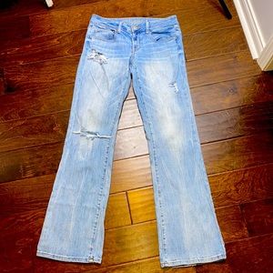 American Eagle 🦅 Boyfriend Stretch Jeans